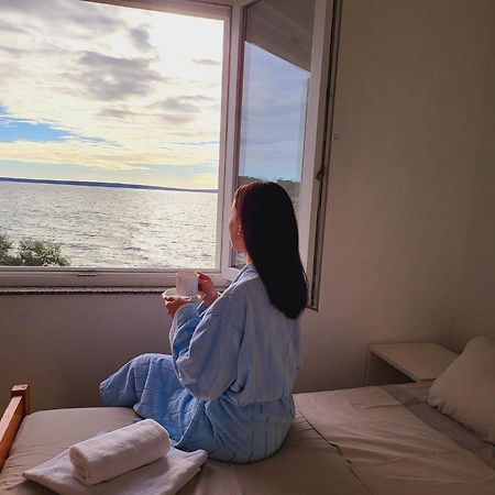 Blue Lagoon Silba Luaran gambar